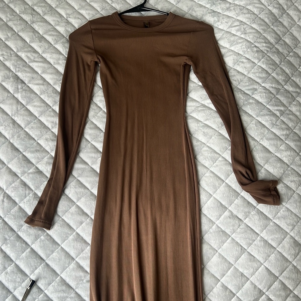 skims dress brown